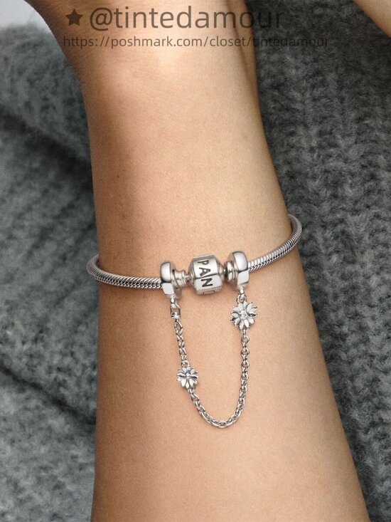 Pandora Daisy Flower Safety Chain Charm - Picture 2 of 2